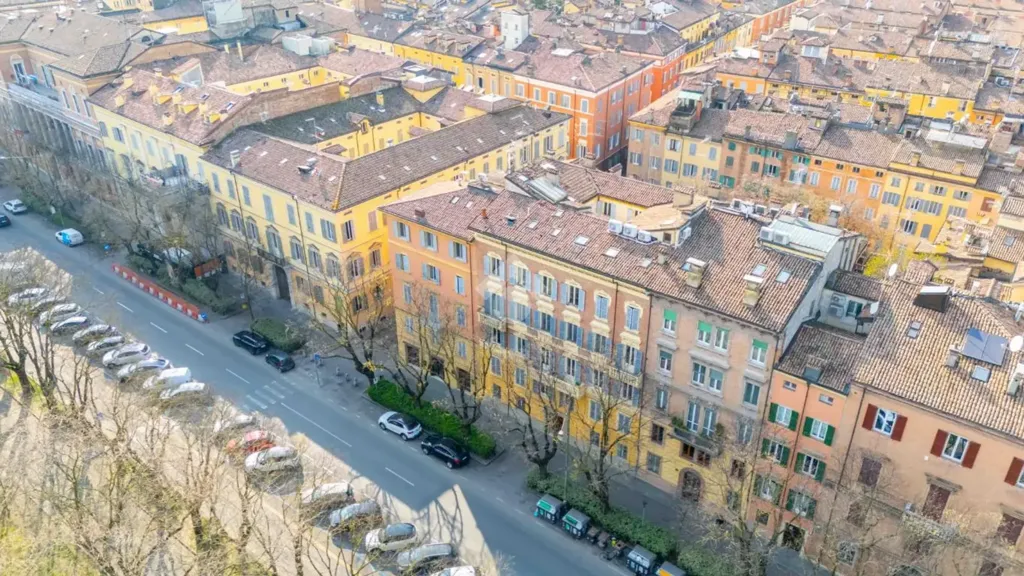 Vue aérienne - Signorile Flat with Ascender in Modena's Historic Centre
