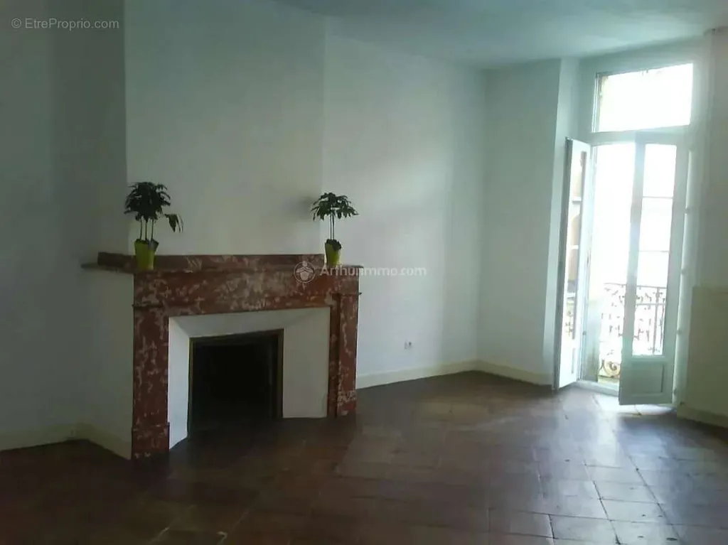 Rental Building in Gaillac Centre