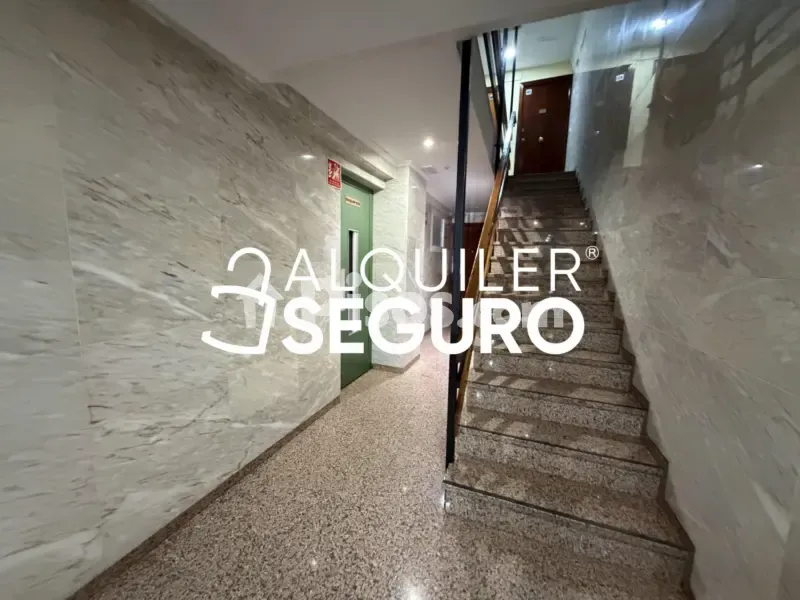 Toad - Spacious Flat with Terrace in Zarzaquemada