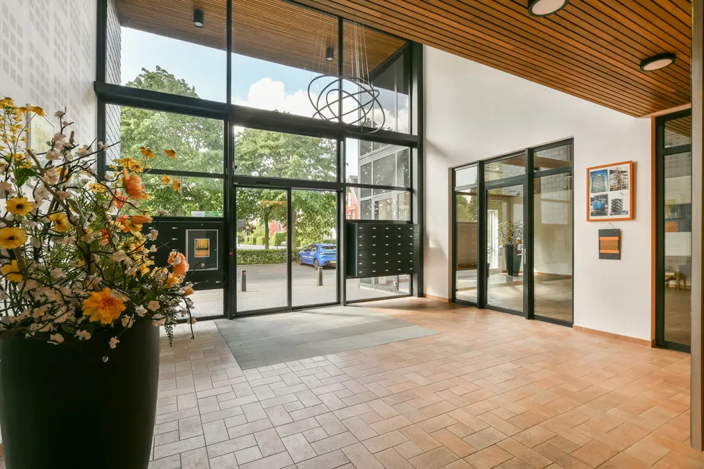 Entrée - Modern Maisonnette with Panoramic View in Almere