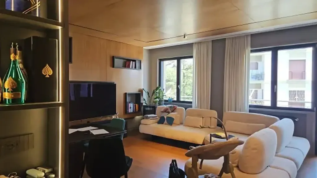 Séjour - Semi-Panoramic Apartment in Via Posillipo, Naples
