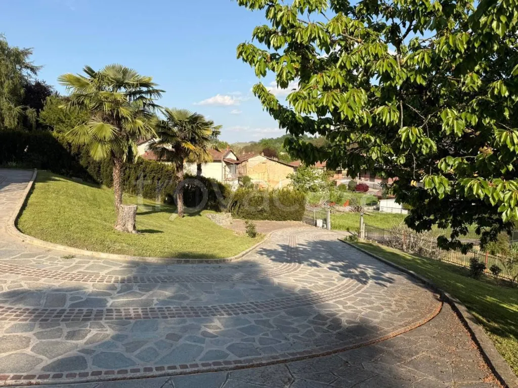 Välivaade - Villa with Garden and Pool in Vezza d'Alba