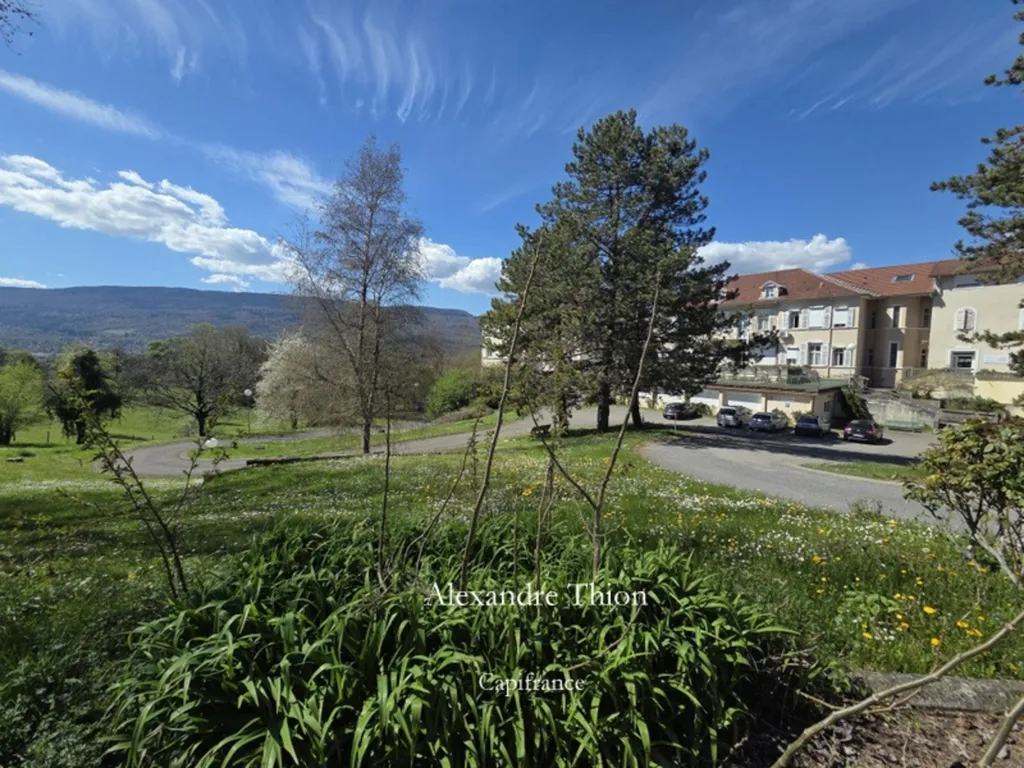 Aed - Historic Ensemble with Mountain View in Confort