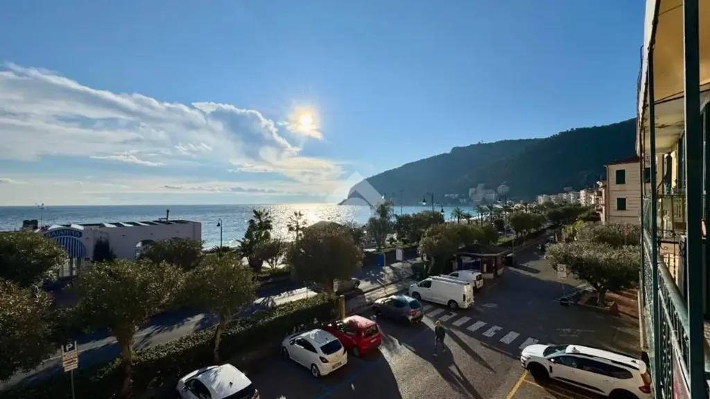 Balcon - Quadrilocale with Sea View Balcony in Noli