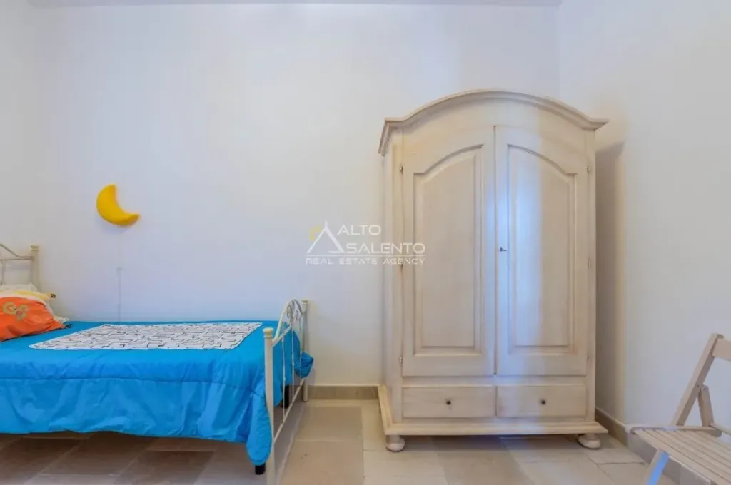 Bedrooms - Renovated Villa with Pool near Ostuni