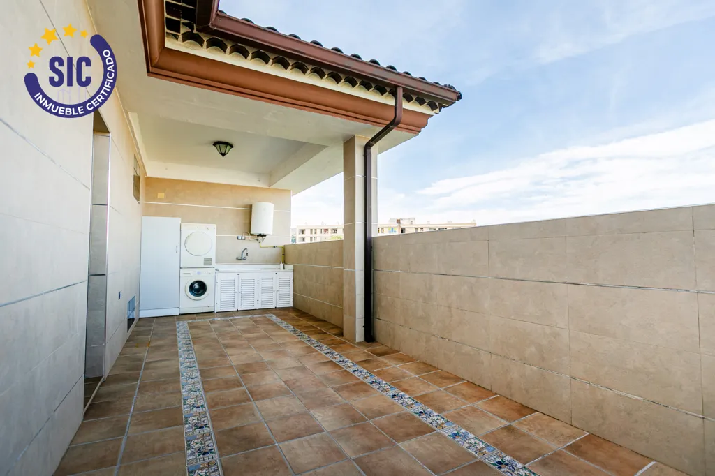 Terrasse - Independent House with Pool in Gandia