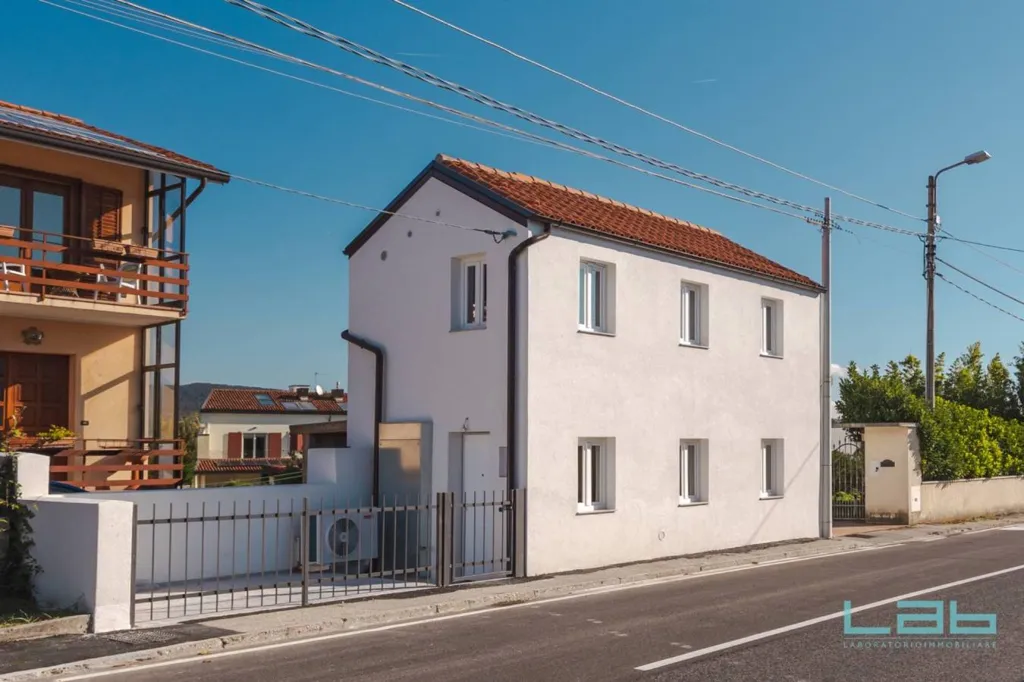 Esterno - Villa ristrutturata con giardino privato a Prosecco