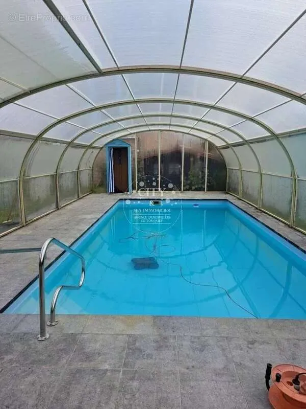 Bassein - Villa with Sea View in Sainte-Cécile Plage