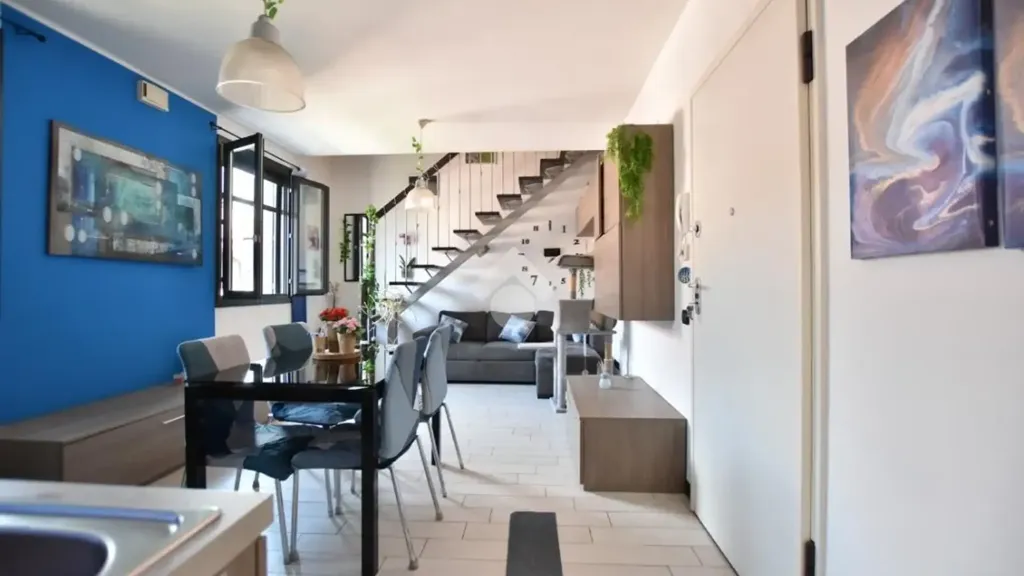 Dining Room - Studio Flat with Balcony in Vignate