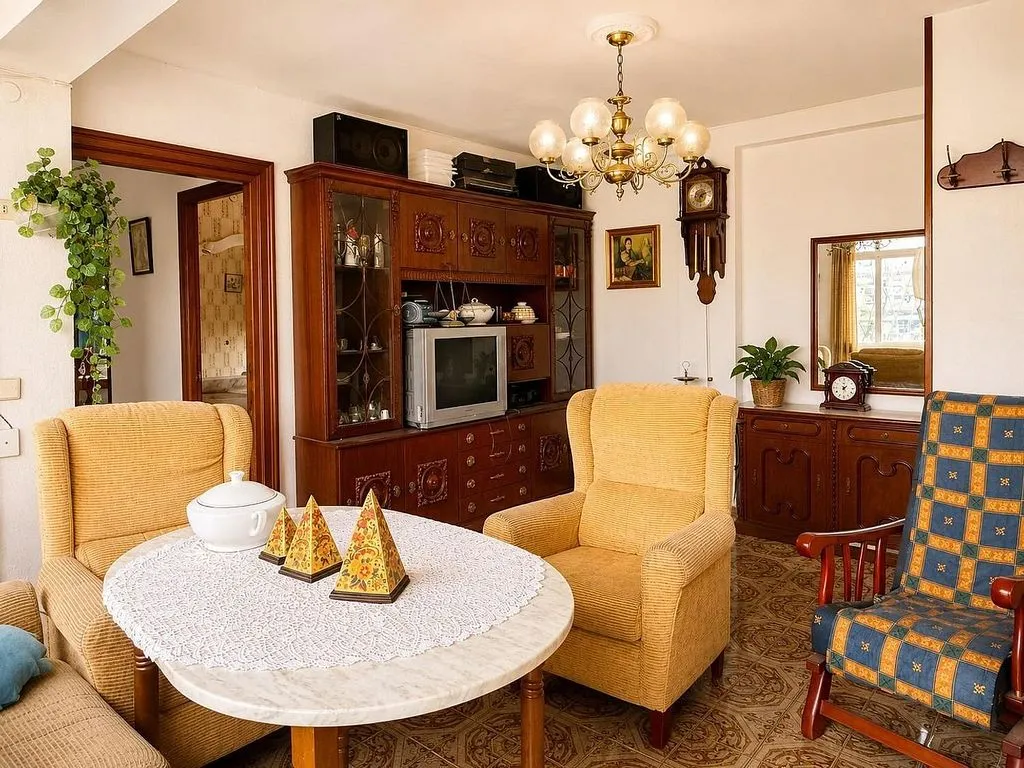 Salle à manger - Apartment with Balcony in South Sector