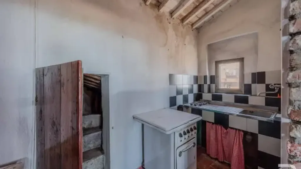 Cuisine - Historic Rustico with Rooftop Terrace in Montepulciano