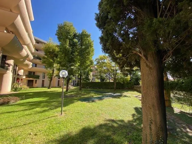 Giardino - Luxury Apartment with Pool in Lecco