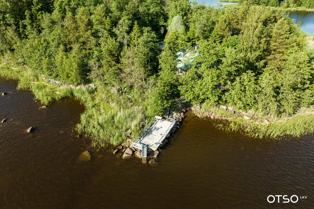 Aerial - Winter Cottage with Sauna on Hästikari Island