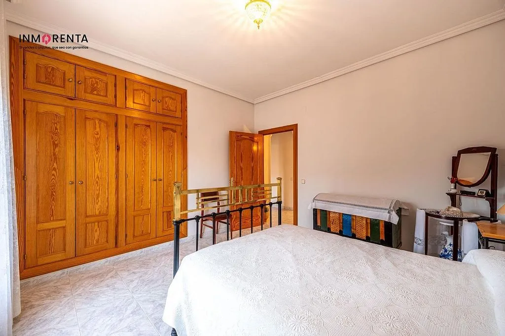 Magamistoad - Detached House with Terrace in La Mata