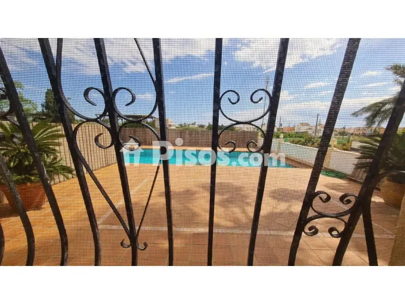 Terrace - Chalet with Private Pool near Platja D'Oliva
