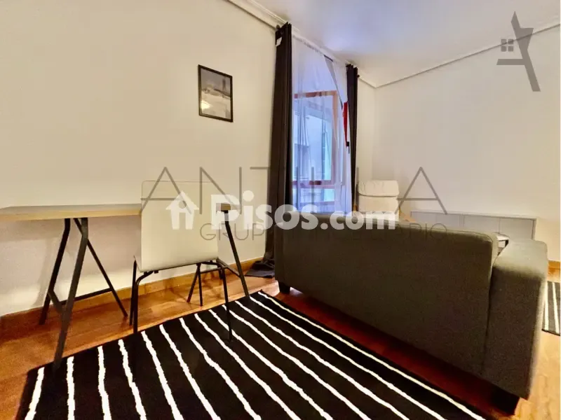 Elutuba - Studio with Central Madrid Location