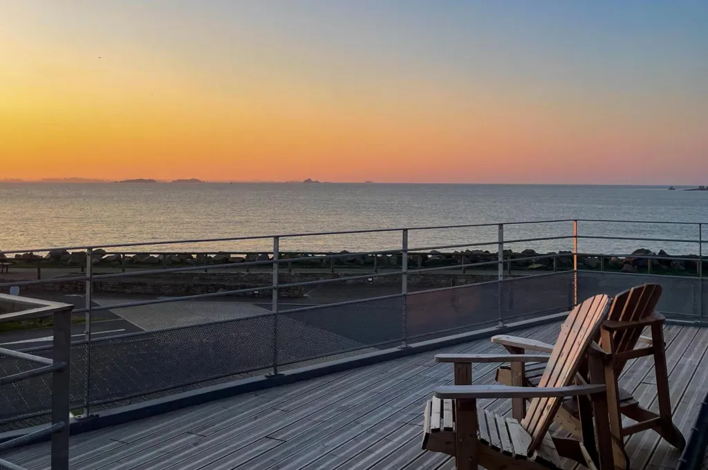 Terrass - Seaside Property with Restaurant in Morlaix