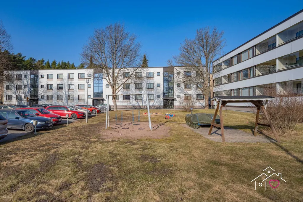 Garden - Flat with Glazed Balcony in Riutoja