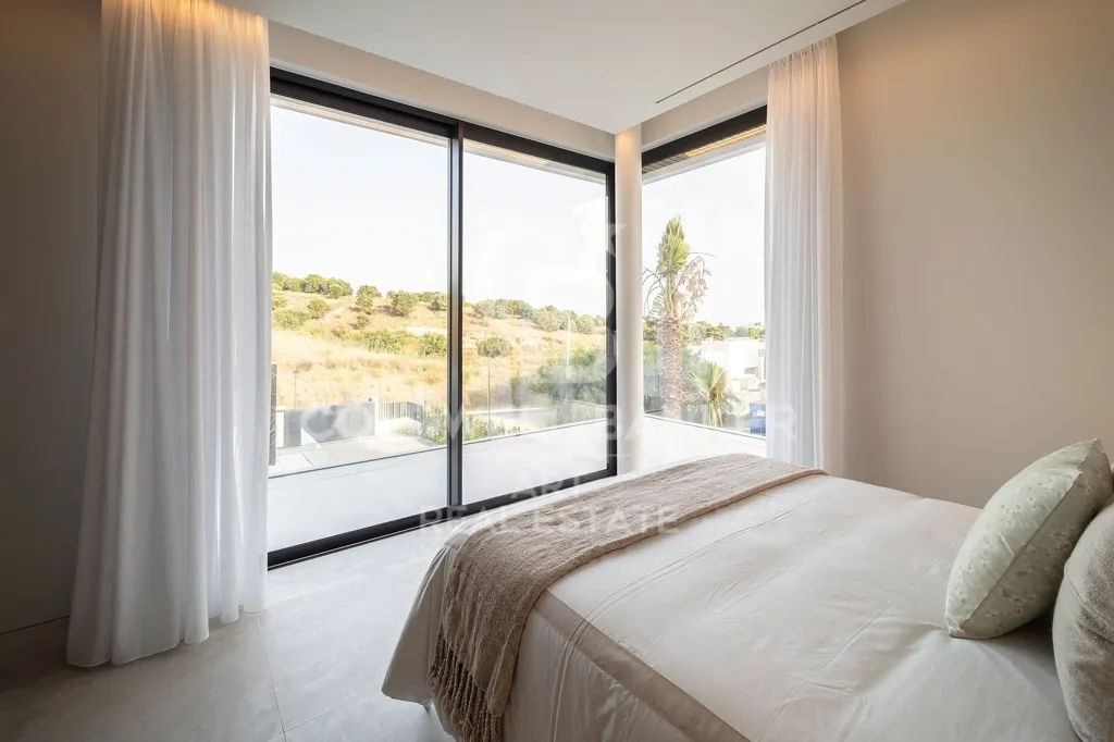 Magamistoad - Luxury Villa with Pool in Estepona