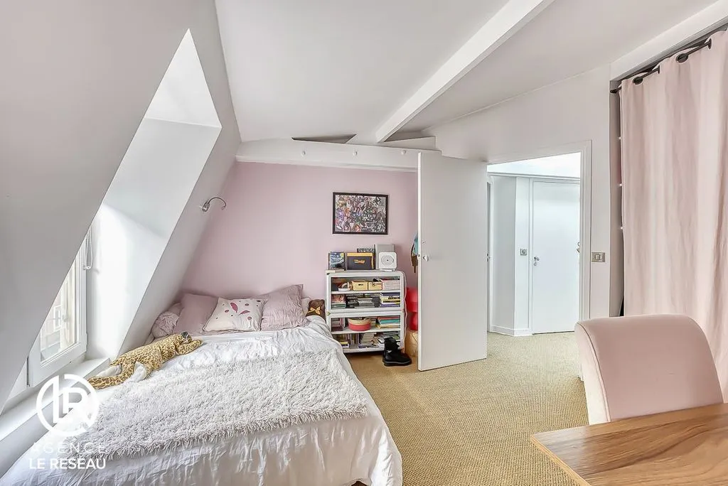 Chambres - Duplex Familial avec Charme Ancien à Boulogne-Billancourt