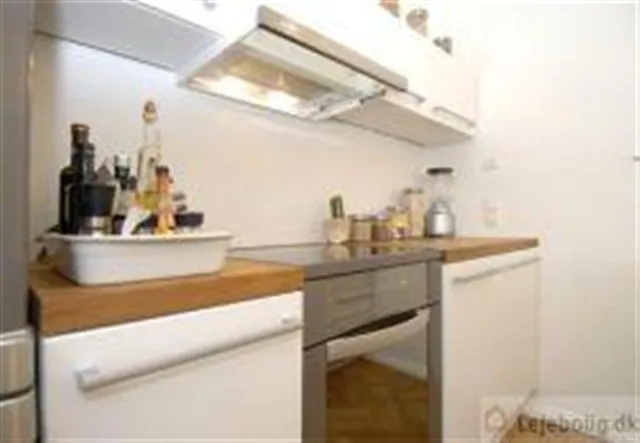 Köök - Well-Maintained Apartment in Hadsten