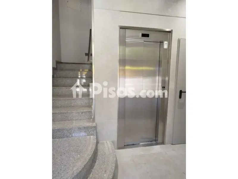 Esik - Apartment with Balcony in Ourense