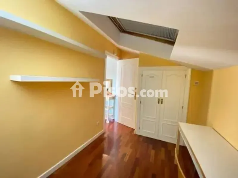 Pièces - Penthouse with Cathedral Views in Historic Centre