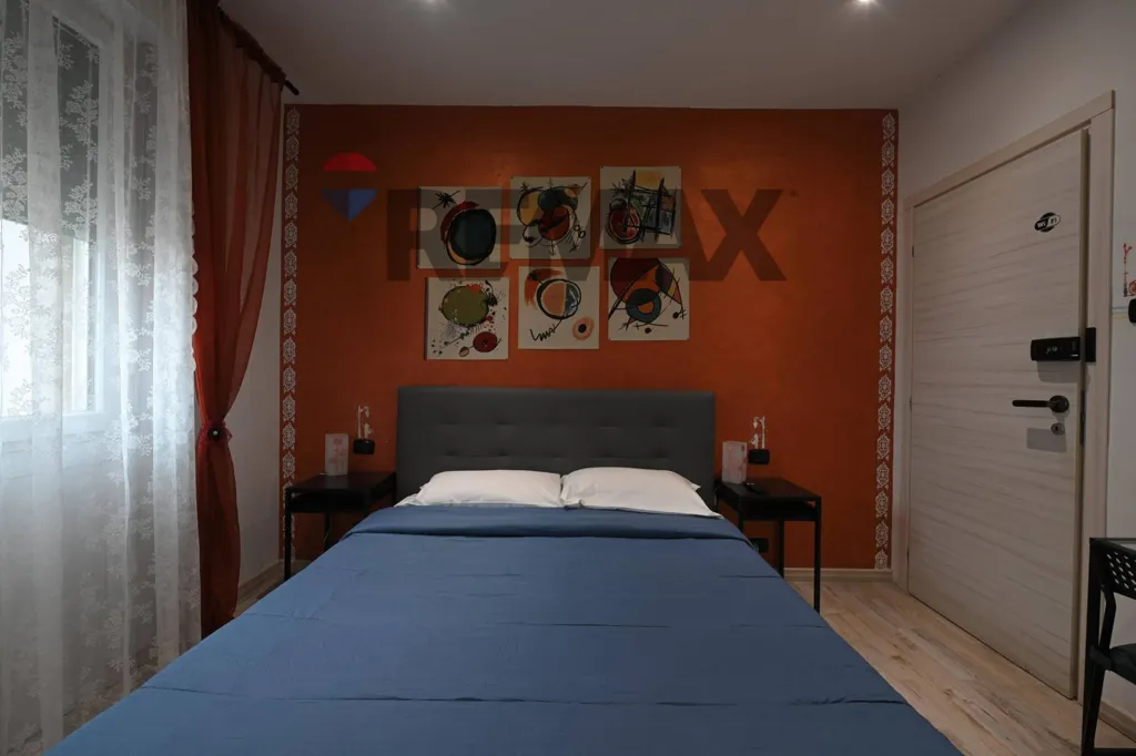 Chambres - Renovated Apartment with Two Balconies in Modena Centre