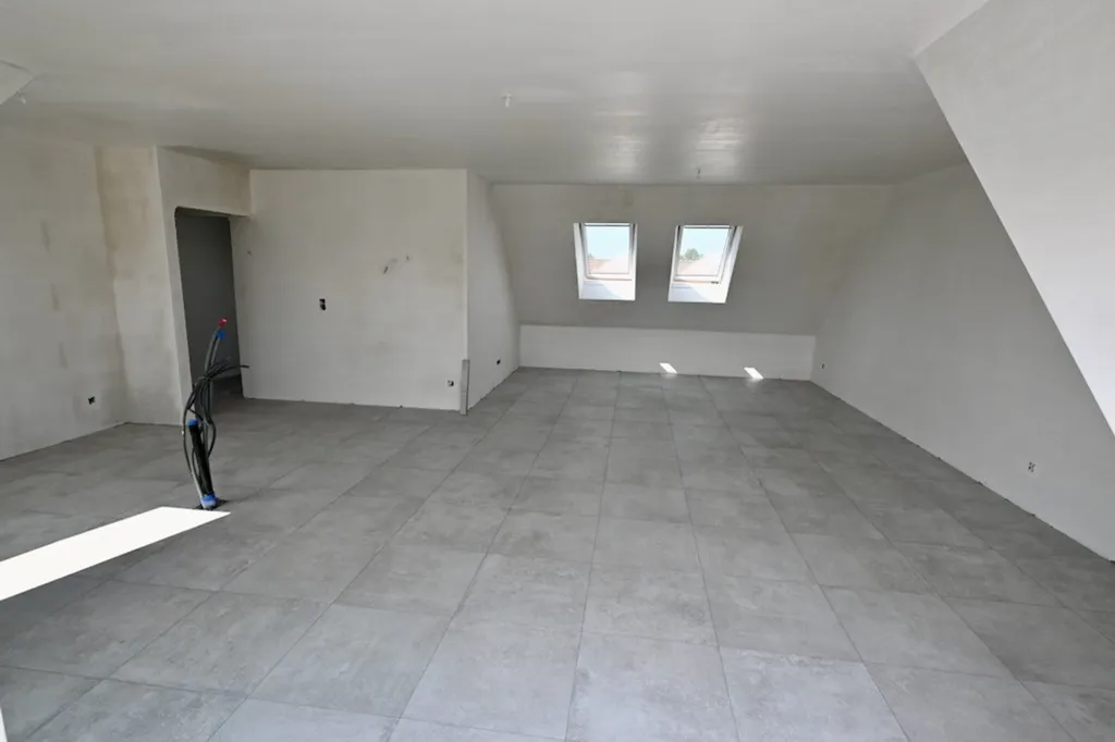 Stanze - Dakappartement with 3 Bedrooms in Berlaar