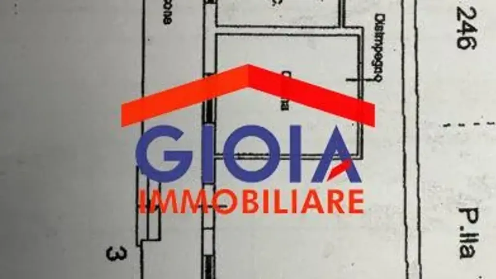 Plaan - Two-Level Apartment with Balconies in Mondragone