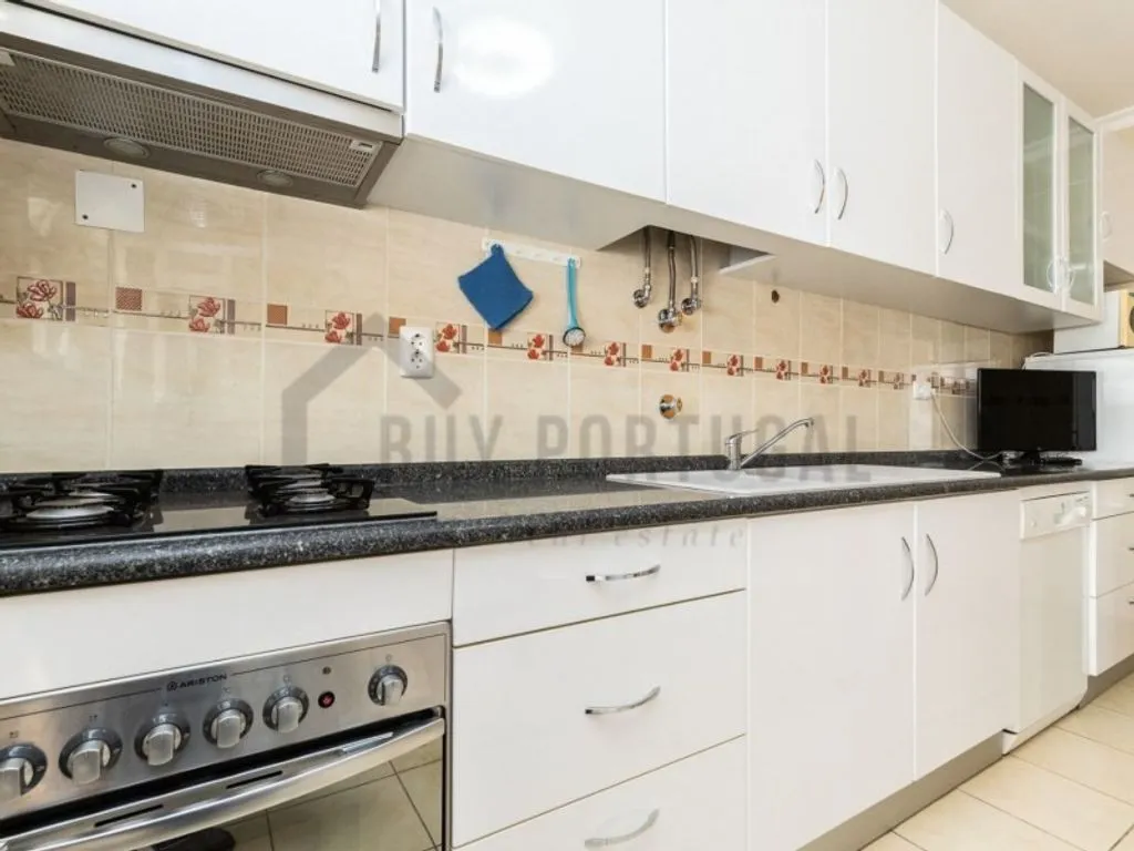 Cuisine - Villa with 7 Apartments in Manta Rota