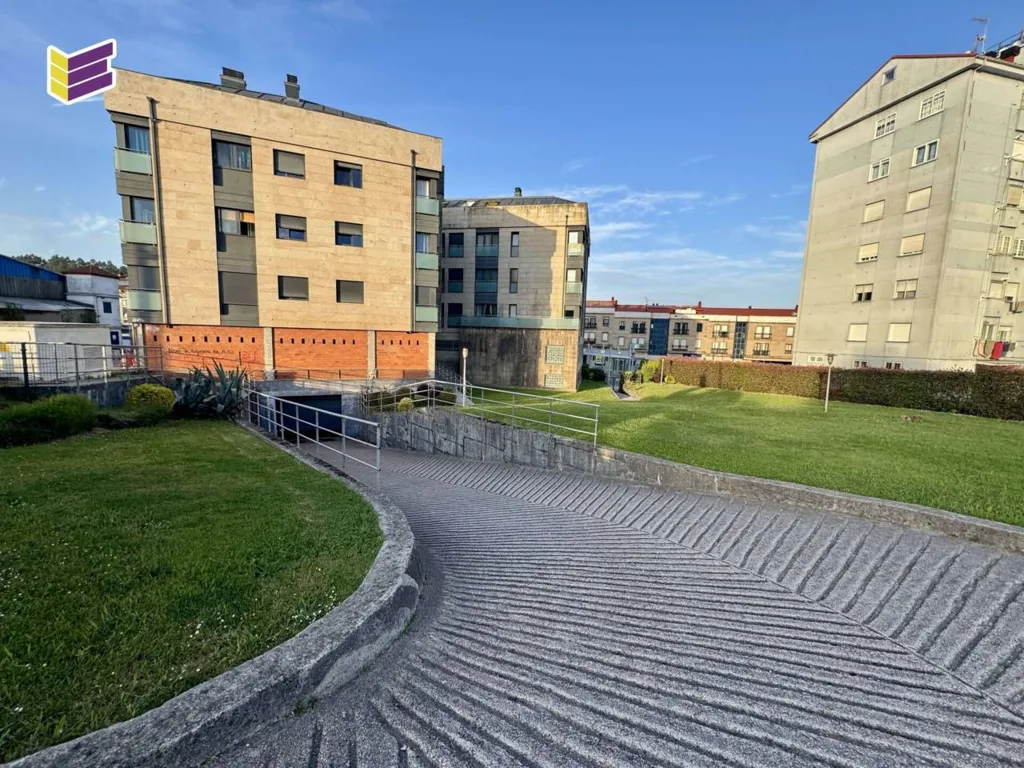 Exterior - Apartment with Terrace in Mos