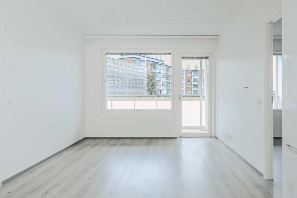 Pièces - Two-Bedroom Apartment with Balcony in Karakallio, Espoo