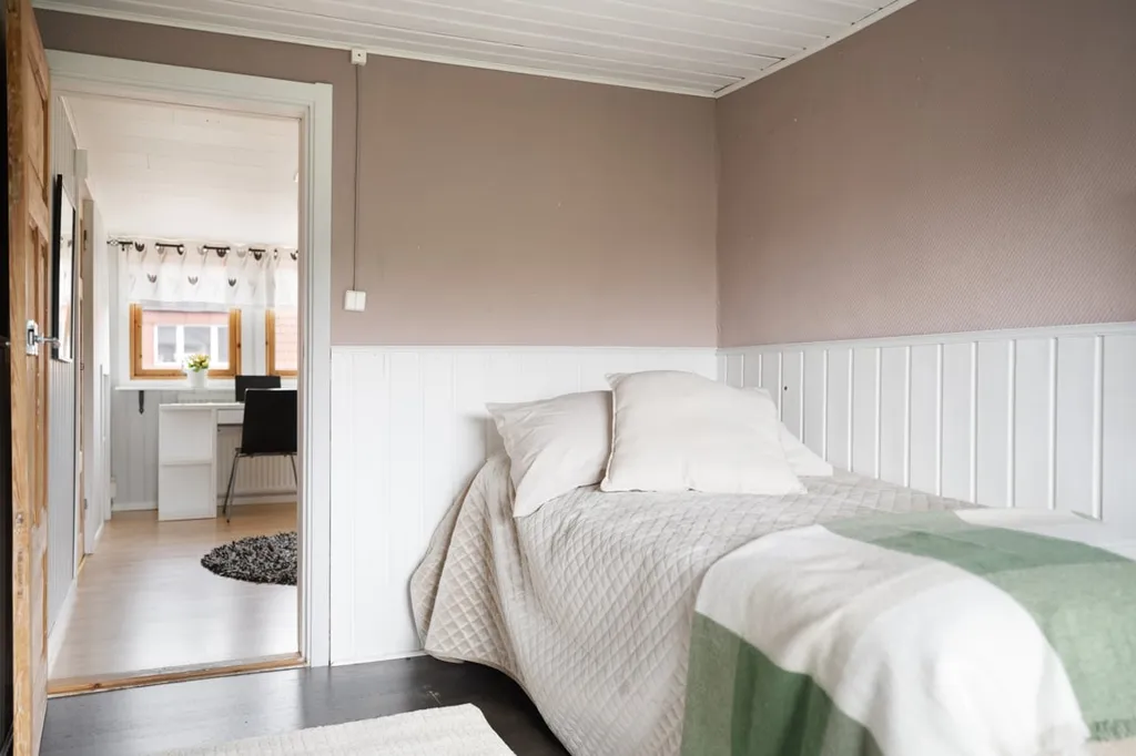 Chambres - 1½-Storey Villa with Glazed Veranda in Stackedala