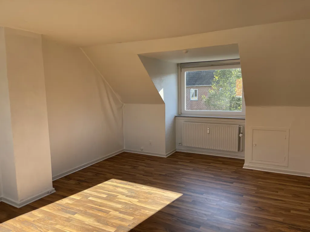 Rooms - Renovated 2-Bedroom Flat near Aalborg Centre