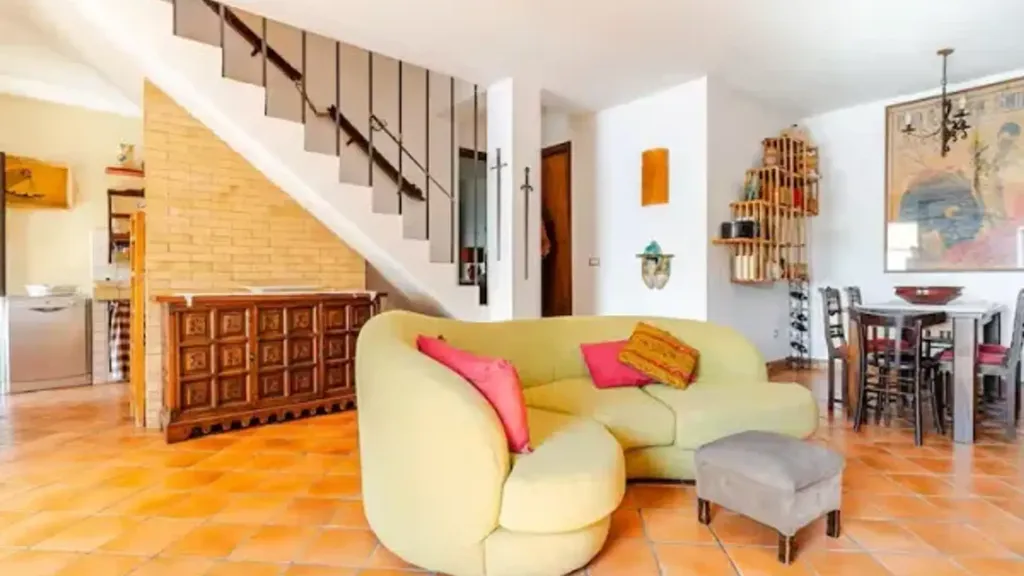 Living Room - Villa with Seafront Access in Maratea