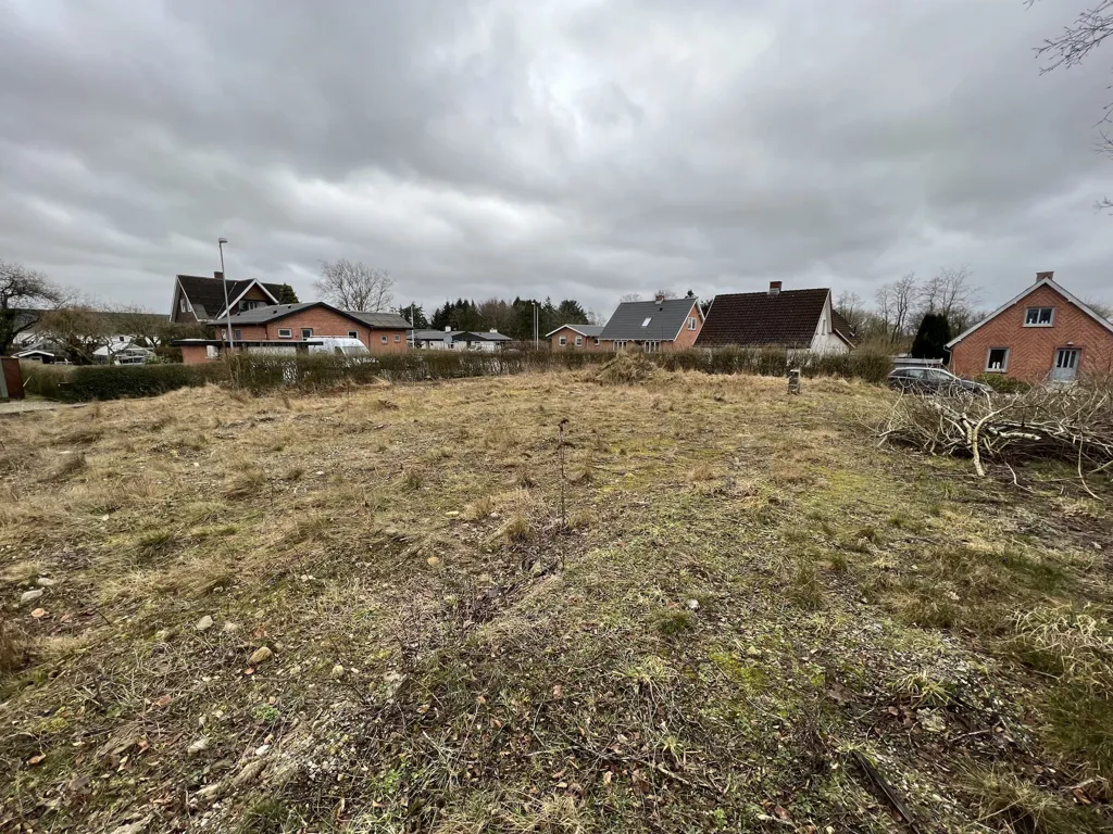 Jardin - Year-Round Plot with 5G Coverage in Hobro