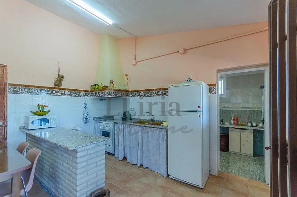 Cuisine - Rustic Farmhouse with Pool in Villamarchante