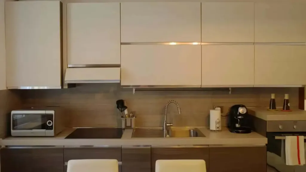 Cuisine - Bright Studio with Metro Access in Milan