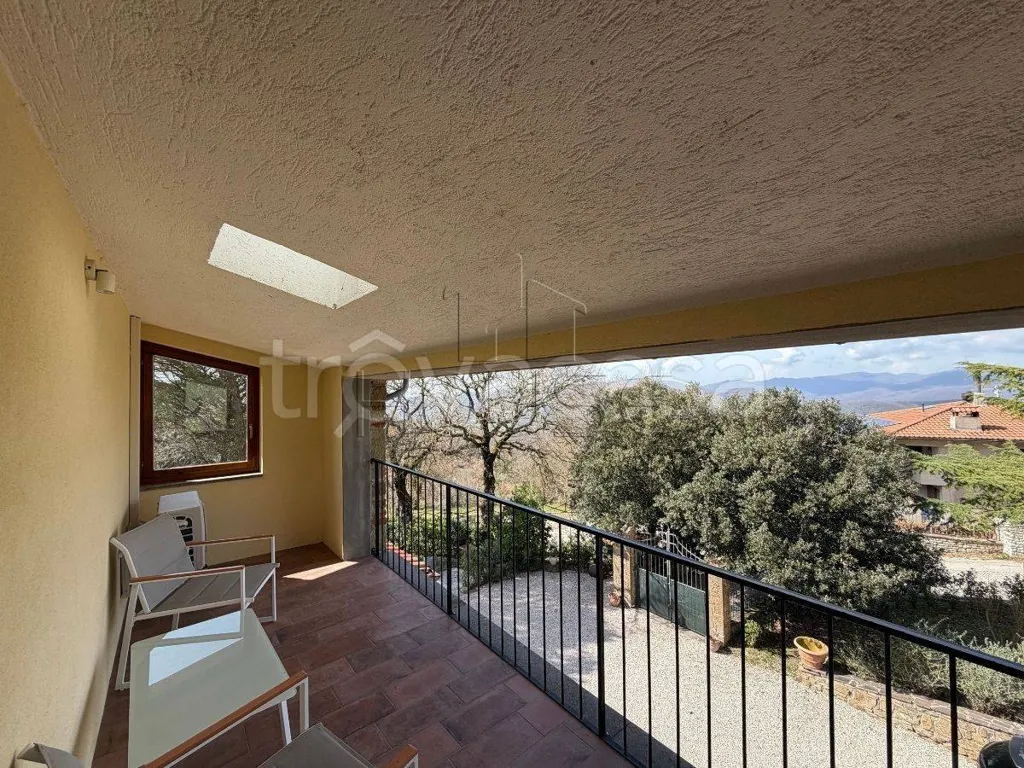 Balcon - Luxury Villa with Panoramic Views in Umbertide