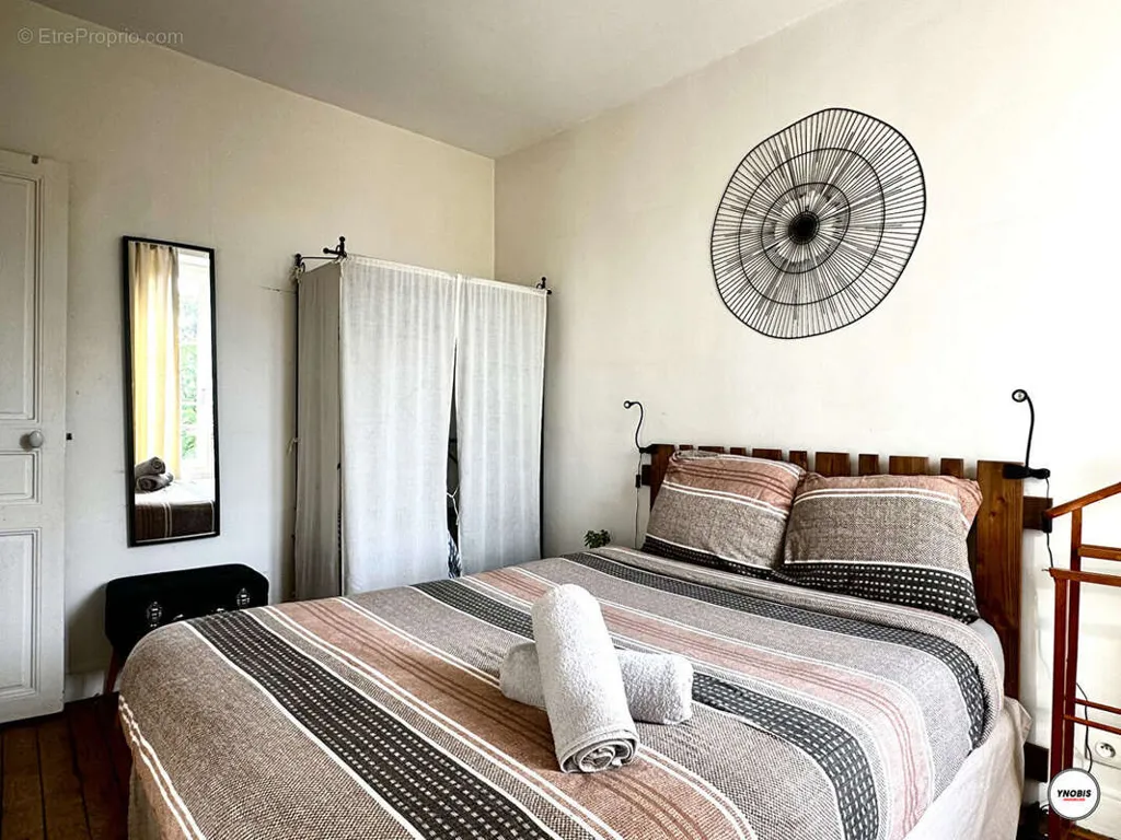 Chambres - Appartement avec rentabilité à Poissy centre-ville