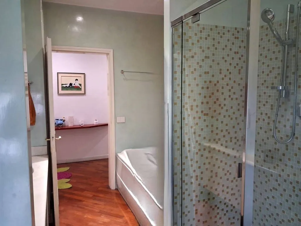 Salles de bain - Luxury Flat with Modern Amenities in Bologna
