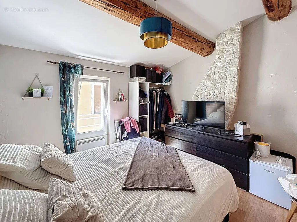Magamistoad - Duplex with Character in Rivesaltes