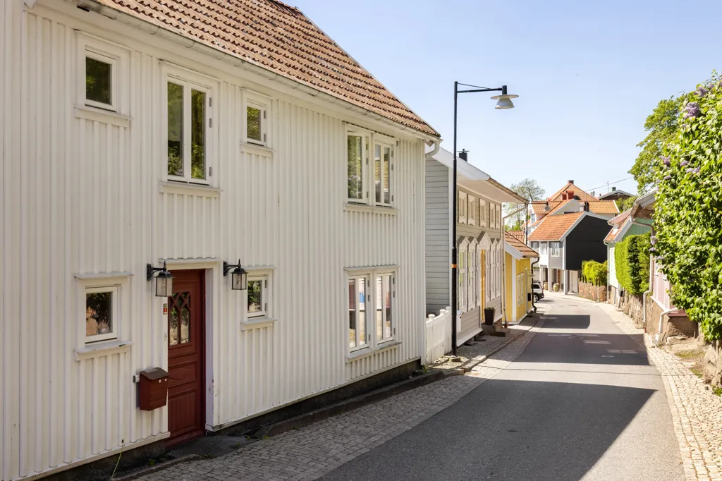 Välivaade - Unique Riverfront Plot with Pier Right in Kungälv