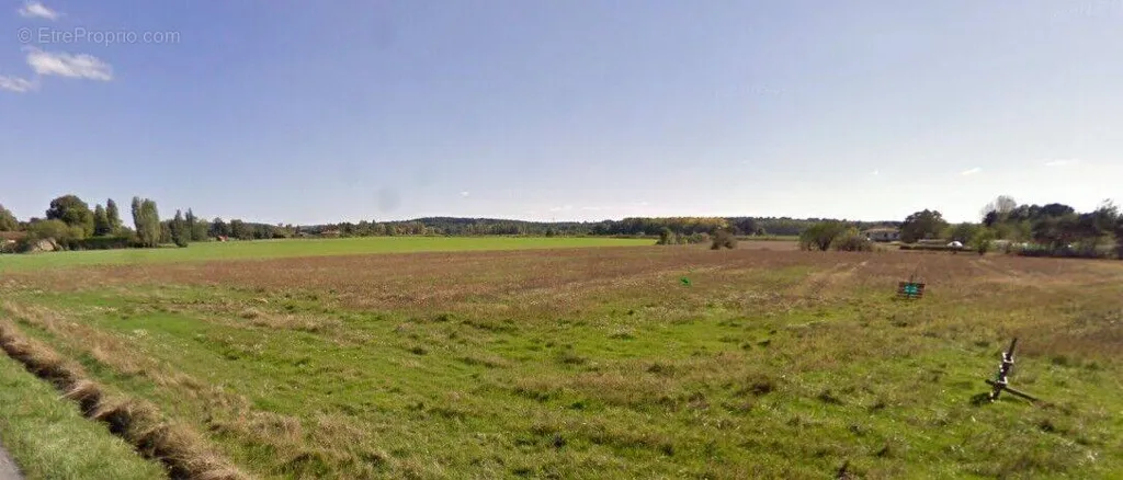 Välivaade - Flat Terrain with Excellent Orientation in Cours-De-Pile
