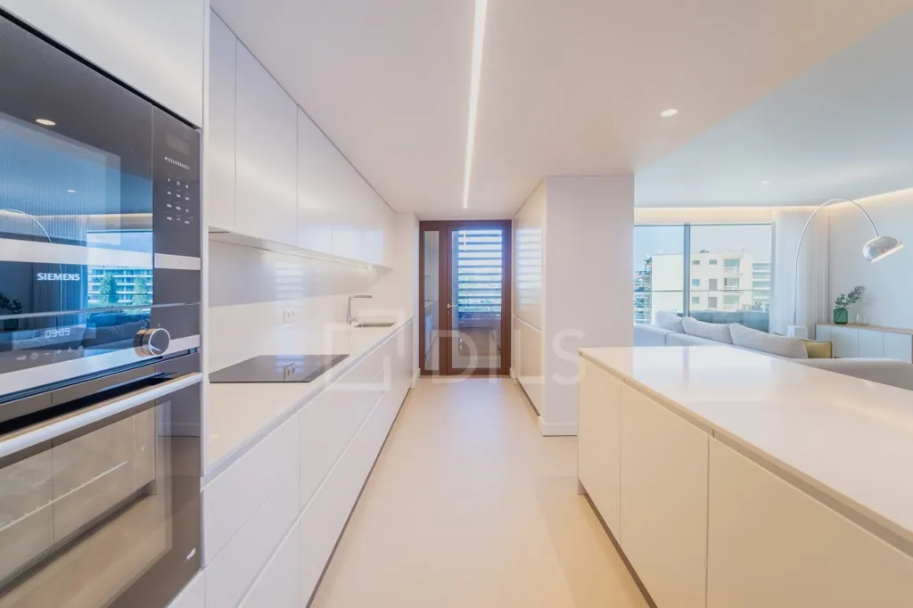 Cuisine - T3 Apartment with River View in Vila Nova de Gaia