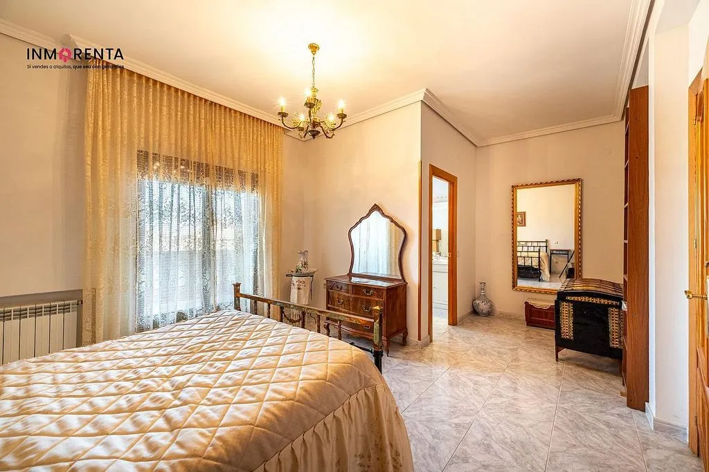 Magamistoad - Detached House with Terrace in La Mata