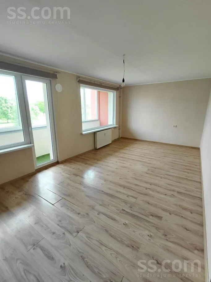 Soggiorno - Renovated Apartment with Balcony in Rundāles