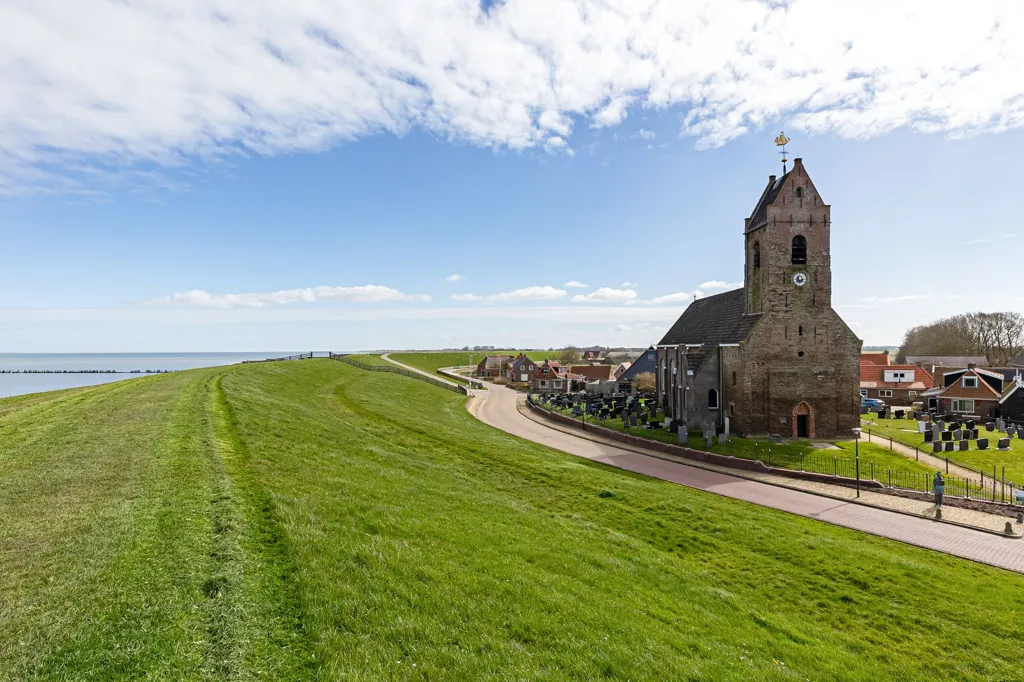 Monumental House with Waddenzee View in Wierum