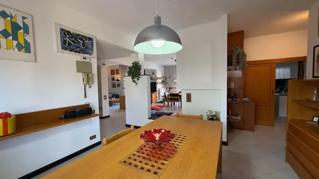 Salle à manger - 7-Room Apartment with Balconies in Certaldo